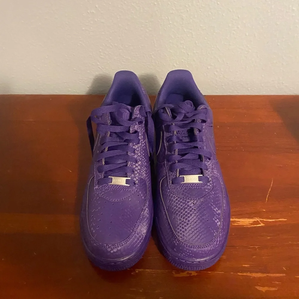 Nike Air Force 1 Low in Court  Purple Kobe Bryant - Picture 4 of 11